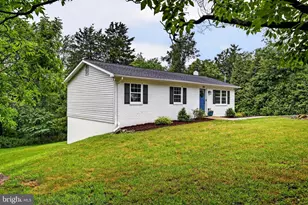 638 Apple Orchard Dr, Linden, VA 22642 - Photo 6