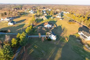 76 Katie Ln, Middletown, VA 22645 - Photo 6