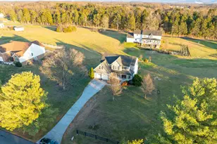 76 Katie Ln, Middletown, VA 22645 - Photo 4