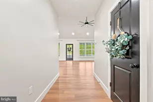 412 Cedar Hl Ln, Bentonville, VA 22610 - Photo 8