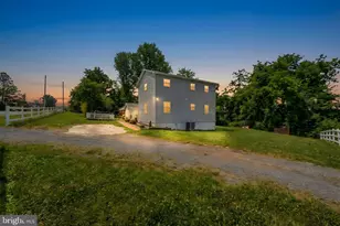 671 Pine Ridge Dr, Front Royal, VA 22630 - Photo 4