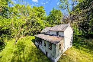 189 Piedmont Orchard Rd, Linden, VA 22642 - Photo 4