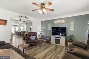 573 Lewis St, Front Royal, VA 22630 - Photo 2