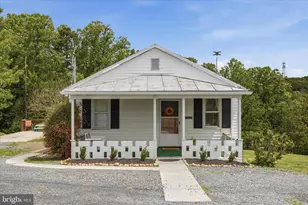 1299 Acorn Hill Rd, Bentonville, VA 22610 - Photo 2