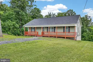 643 Pine Ridge Dr, Front Royal, VA 22630 - Photo 2