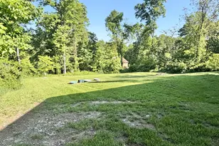 643 Pine Ridge Dr, Front Royal, VA 22630 - Photo 4