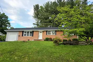 210 S Shenandoah Ave, Front Royal, VA 22630 - Photo 1