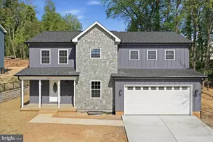 1357 N Royal Ave, Front Royal, VA 22630 - Photo 1