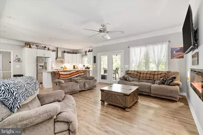 160 Camp David Ct, Linden, VA 22642 - Photo 12