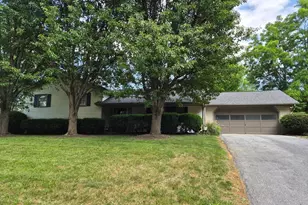 268 Bowling Green Rd, Front Royal, VA 22630 - Photo 2