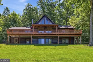 42 Foxridge Ln, Front Royal, VA 22630 - Photo 2