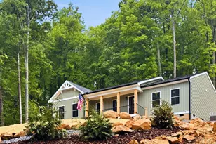 441 High Top Rd, Linden, VA 22642 - Photo 1