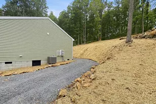 441 High Top Rd, Linden, VA 22642 - Photo 44