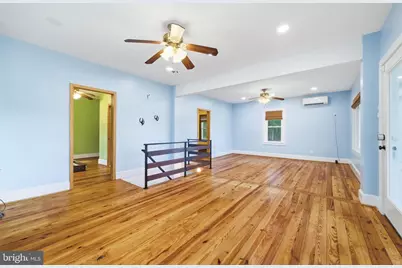 527 Panhandle Road, Bentonville, VA 22610 - Photo 10