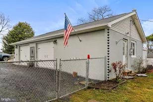 27 W 11th St, Front Royal, VA 22630 - Photo 4