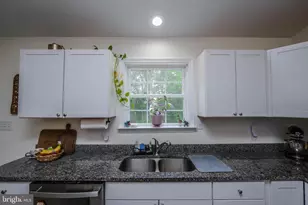 1099 High Top Rd, Linden, VA 22642 - Photo 16
