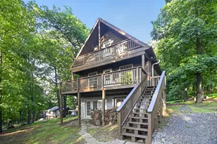 205 Alpine Dr, Front Royal, VA 22630 - Photo 2