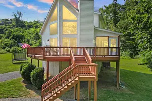 735 Sunset Village Rd, Front Royal, VA 22630 - Photo 1