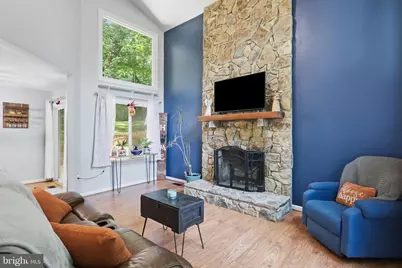 72 Long View Road, Linden, VA 22642 - Photo 2