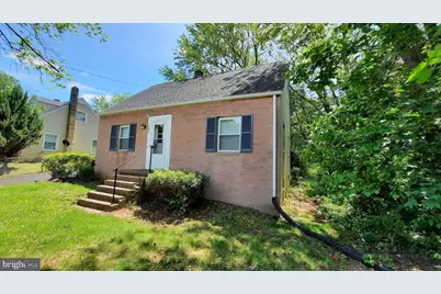 382 W 11th Street, Front Royal, VA 22630 - Photo 2