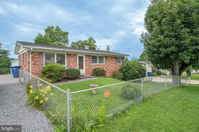 800 W 15th Street, Front Royal, VA 22630 - Photo 2