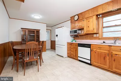 800 W 15th Street, Front Royal, VA 22630 - Photo 18