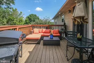 1180 River Bend Ct, Front Royal, VA 22630 - Photo 2