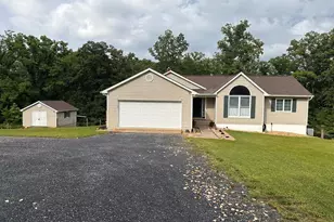 670 Rocky Hollow Rd, Bentonville, VA 22610 - Photo 2