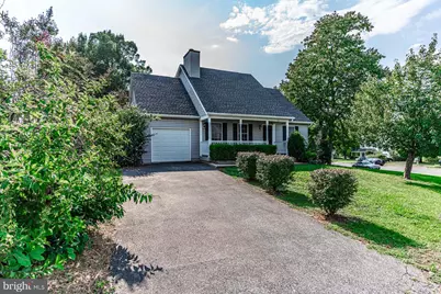 121 Nottingham Court, Front Royal, VA 22630 - Photo 2