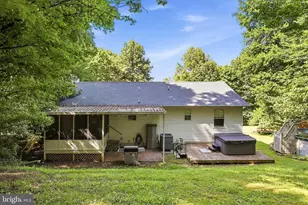 461 Rome Beauty Dr, Linden, VA 22642 - Photo 46
