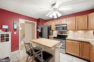 461 Rome Beauty Dr, Linden, VA 22642 - Photo 4