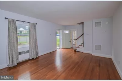 208 Salem Avenue, Front Royal, VA 22630 - Photo 6