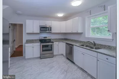 208 Salem Avenue, Front Royal, VA 22630 - Photo 10