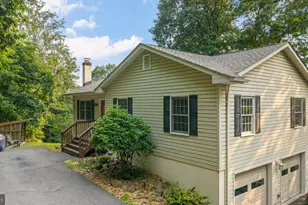 1336 Granny Smith Rd, Linden, VA 22642 - Photo 8