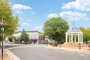 401 E Main St, Front Royal, VA 22630 - Photo 10