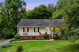 573 Lewis St, Front Royal, VA 22630 - Photo 1