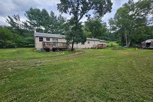 348 Thompson Hollow Rd, Bentonville, VA 22610 - Photo 2