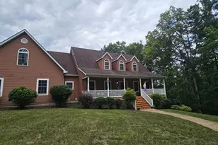 816 Great Lake Dr, Middletown, VA 22645 - Photo 1