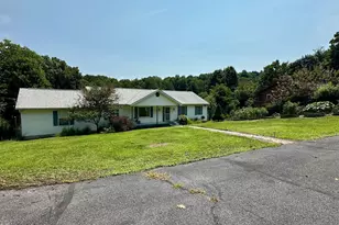 376 Black Twig Rd, Linden, VA 22642 - Photo 12