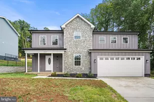 1357 N Royal Ave, Front Royal, VA 22630 - Photo 1