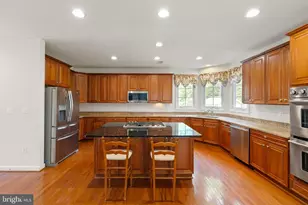 100 Sand Bunker Ct, Front Royal, VA 22630 - Photo 32