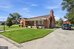 230 Randolph Ave, Front Royal, VA 22630 - Photo 2