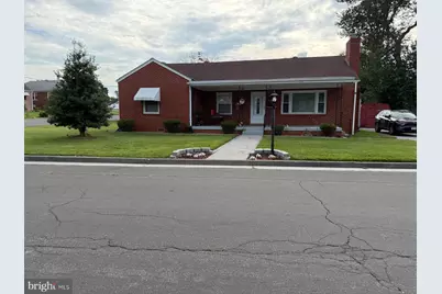 230 Randolph Avenue, Front Royal, VA 22630 - Photo 1