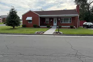 230 Randolph Ave, Front Royal, VA 22630 - Photo 1