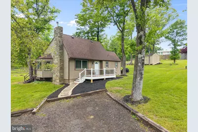 369 Mountain Lake Drive, Front Royal, VA 22630 - Photo 2
