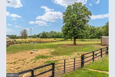 5616 Strasburg Road, Strasburg, VA 22657 - Photo 2