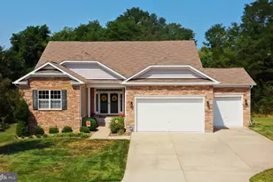 90 Putter Ct, Front Royal, VA 22630 - Photo 1