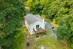 1336 Granny Smith Rd, Linden, VA 22642 - Photo 6