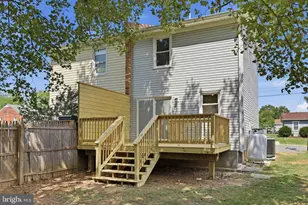 858 W 11th St, Front Royal, VA 22630 - Photo 24