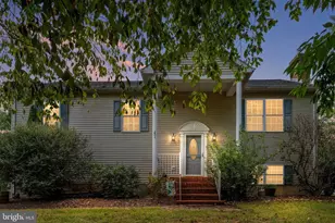 159 Deer Hollow Ln, Bentonville, VA 22610 - Photo 1